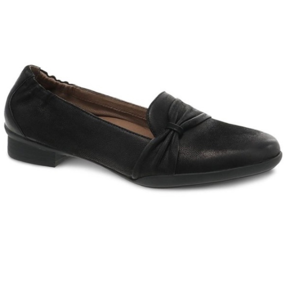 Dansko Karen Burnished Nubuck Loafer in Black/Size 38 EU, 7.5-8 US